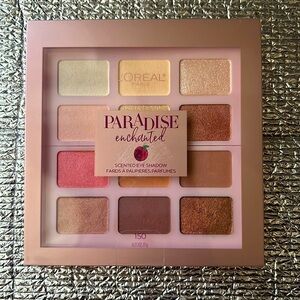 L'Oreal Enchanted Eyeshadow Palette with Peach and Mauve Tones